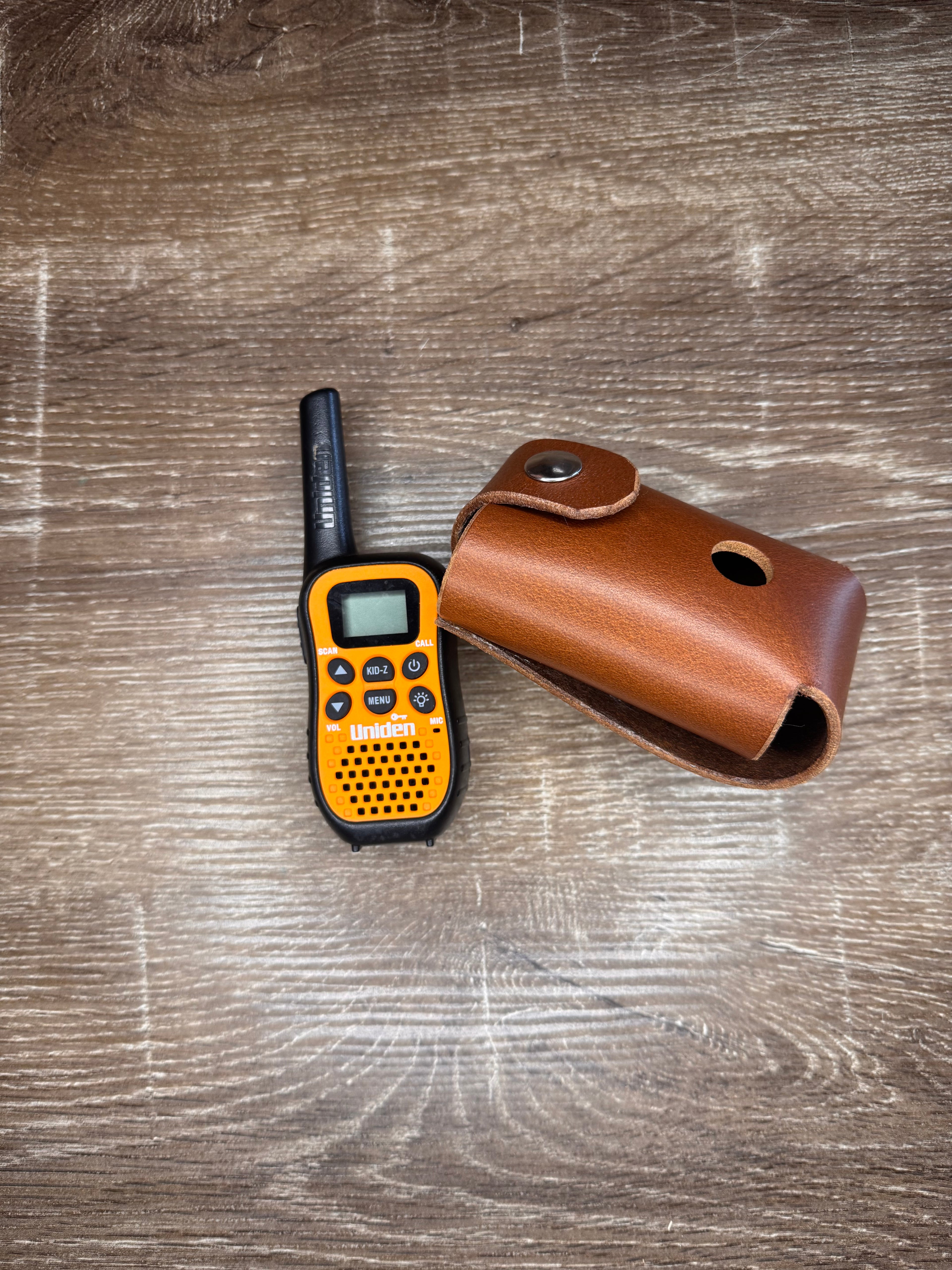 Kids Uniden radio pouch