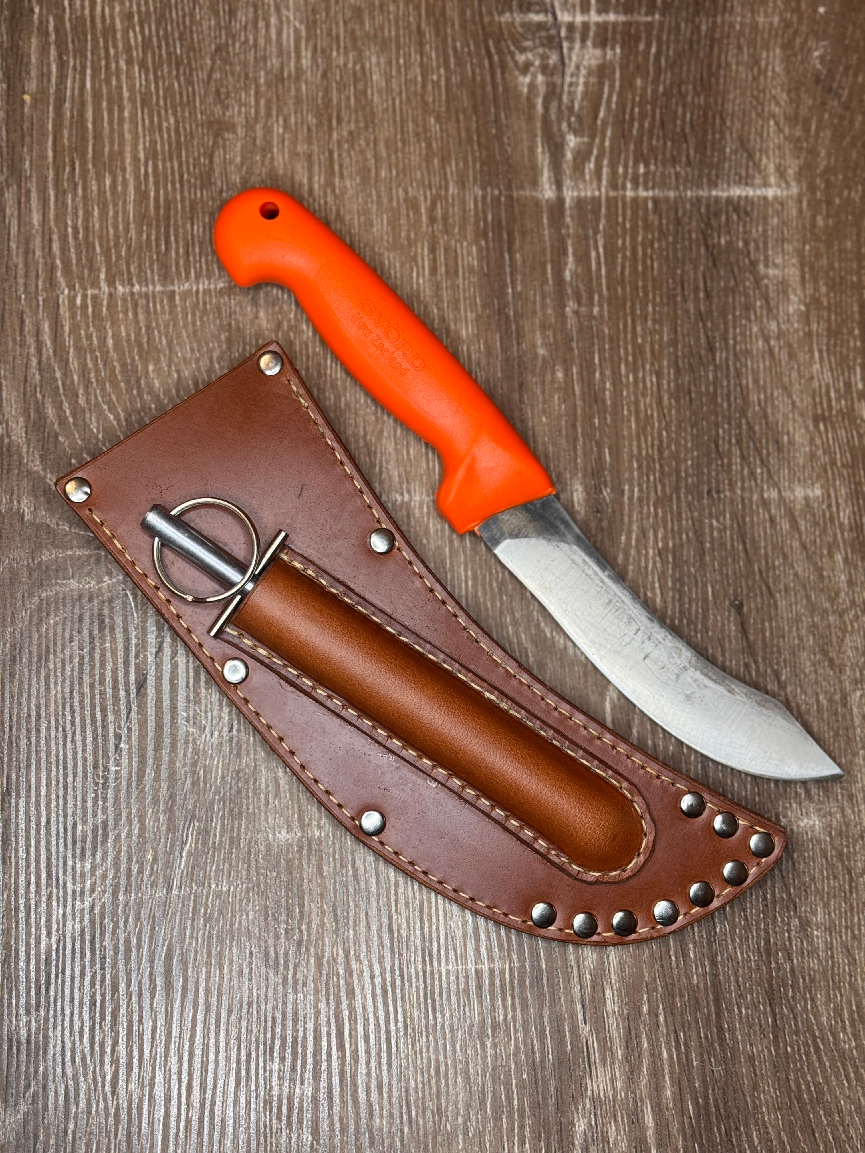 Svord Kiwi Curved Skinner 6" with Sheath and Steel