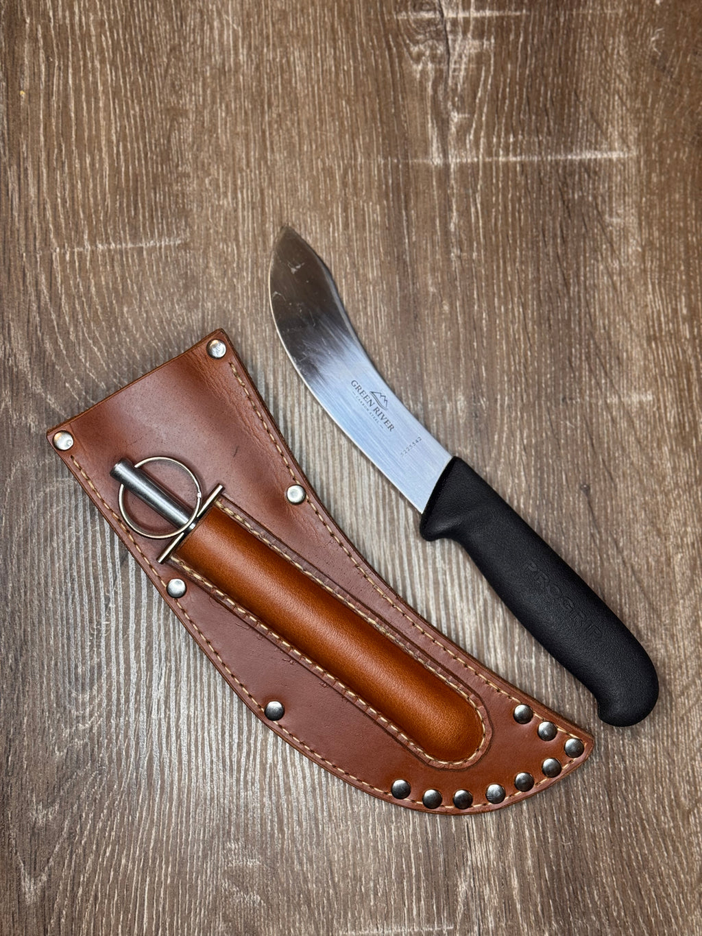 Green River Knife with sheath and steel