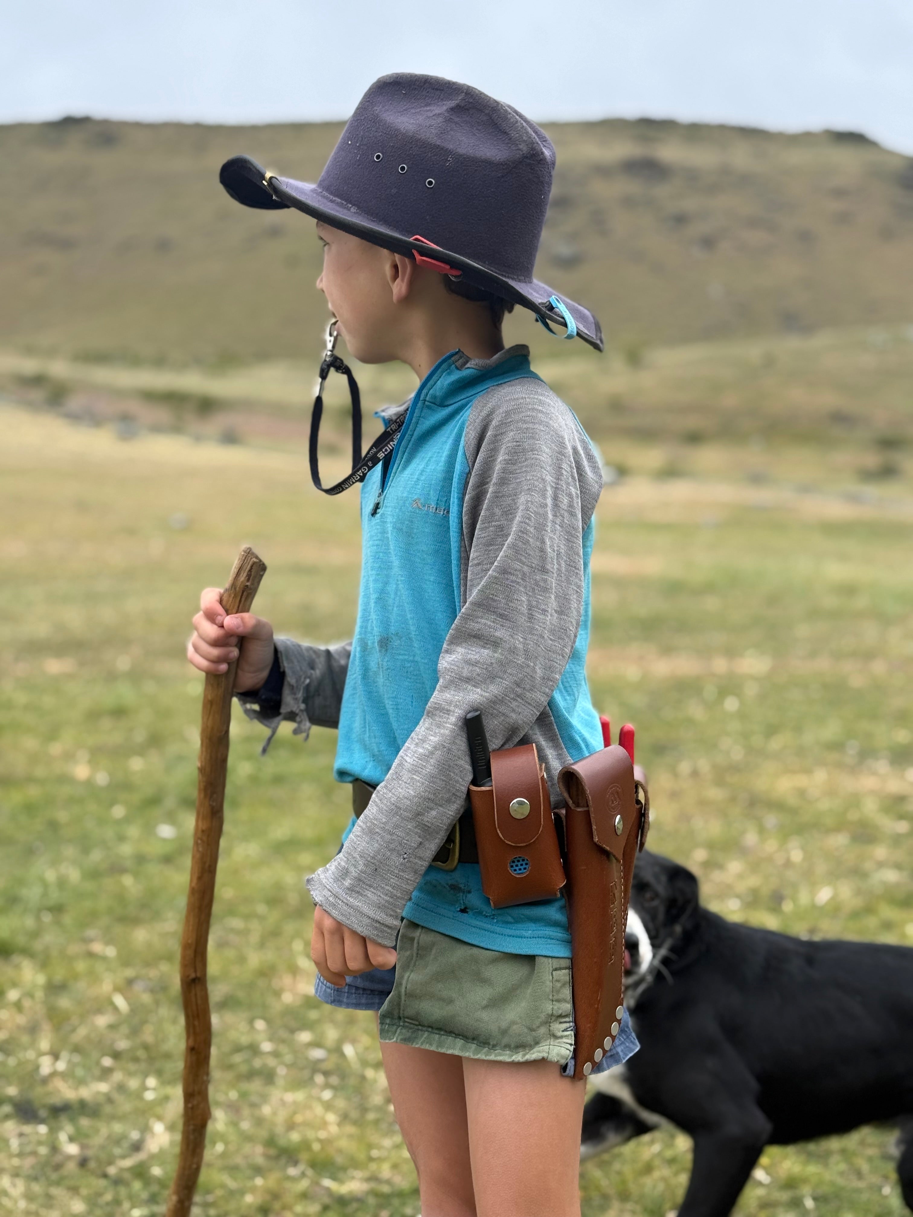 Kids Uniden radio pouch